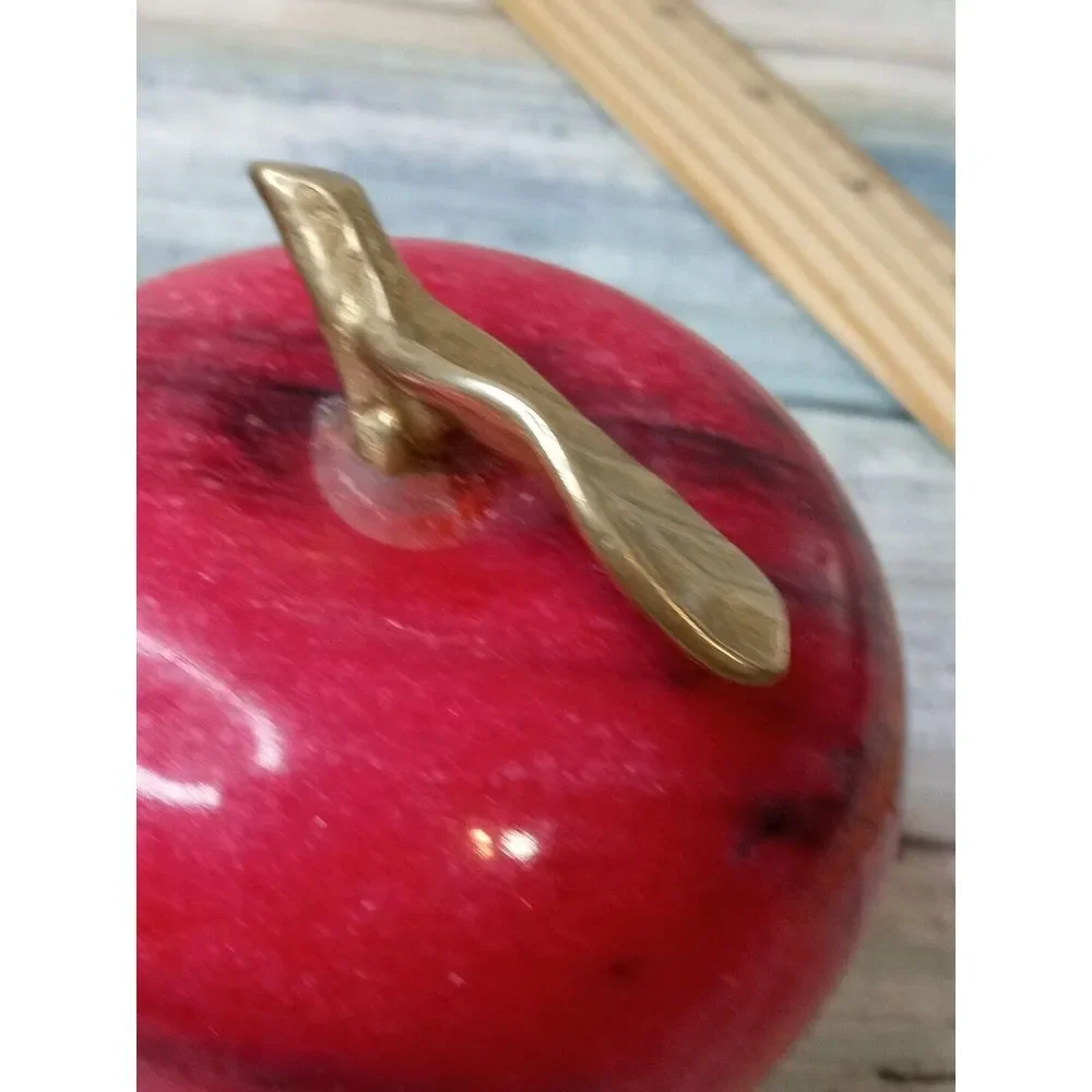 N/A vtg red